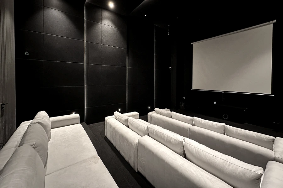 Cinema Mado 3000x2000 -02